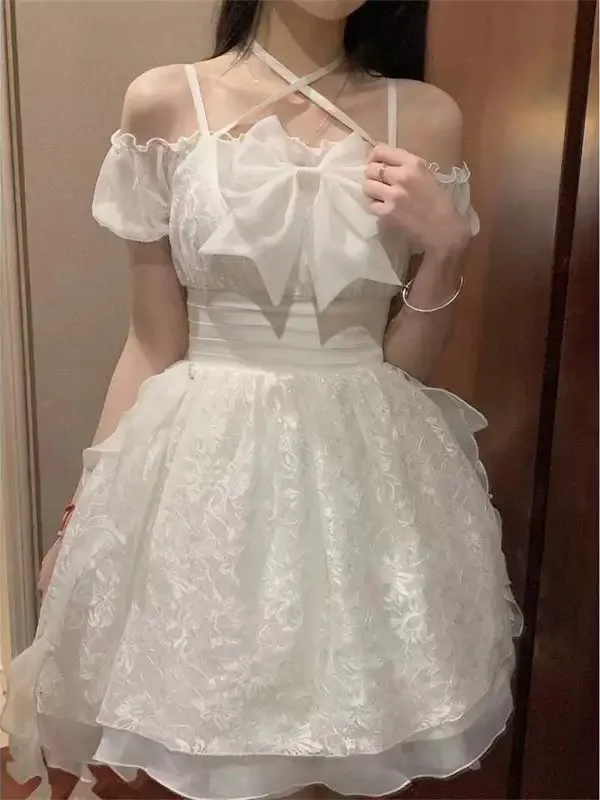 

Lolita White One-Shoulder Short T-Shirt Women's Summer New Style Layered See-through Wood Grain Bubble Sleeve Top