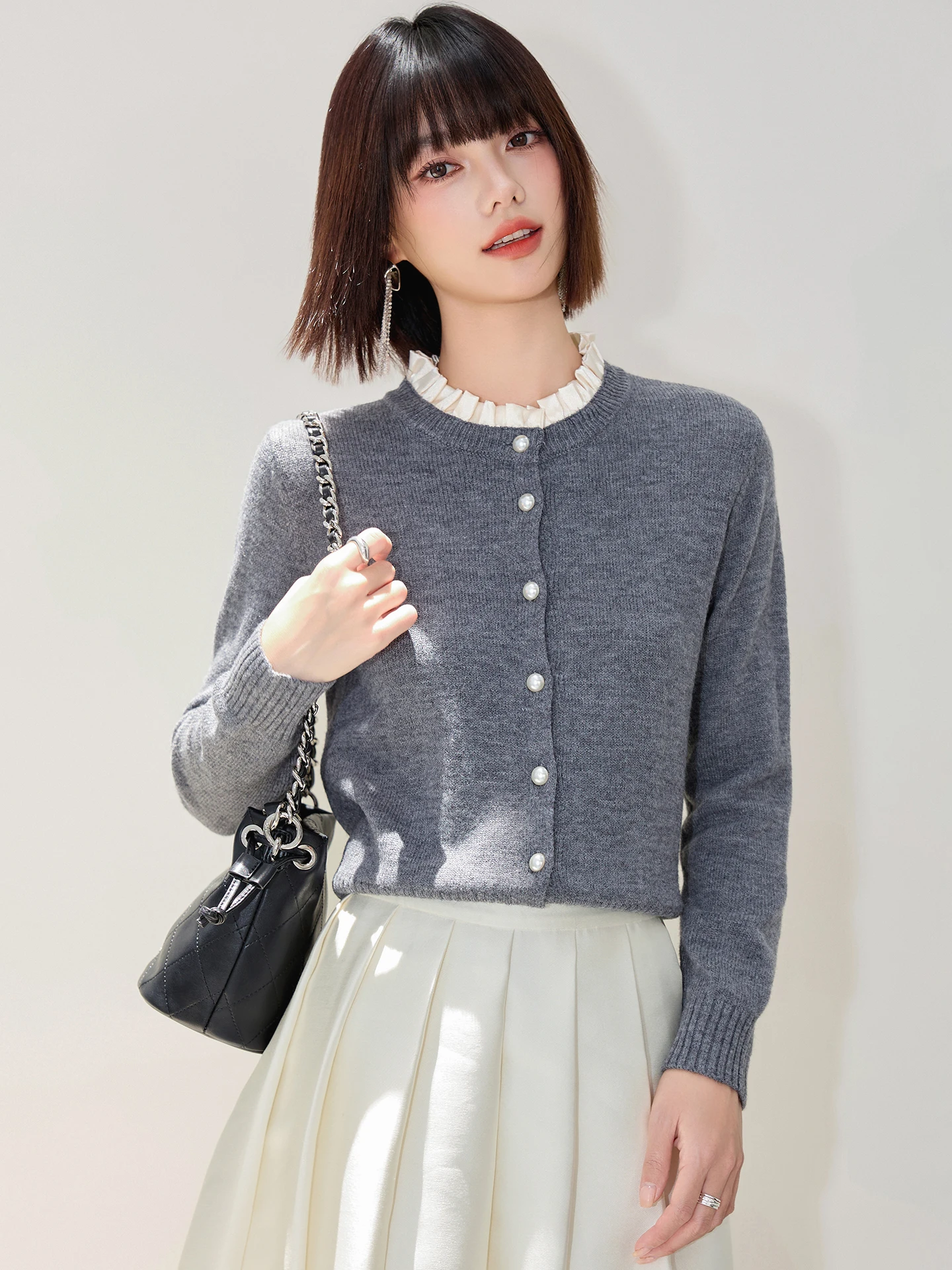 

New Autumn Women's Grey Knitted Cardigan Fashion Contrasting Color Ruffle Collar Female Long Sleeve Sweater Coat Top
