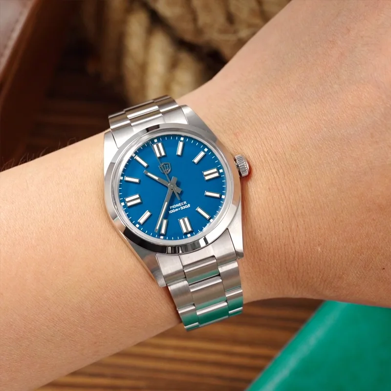 Thumbnail 3 - #94 Low Price Slim Quartz Watches Deals
