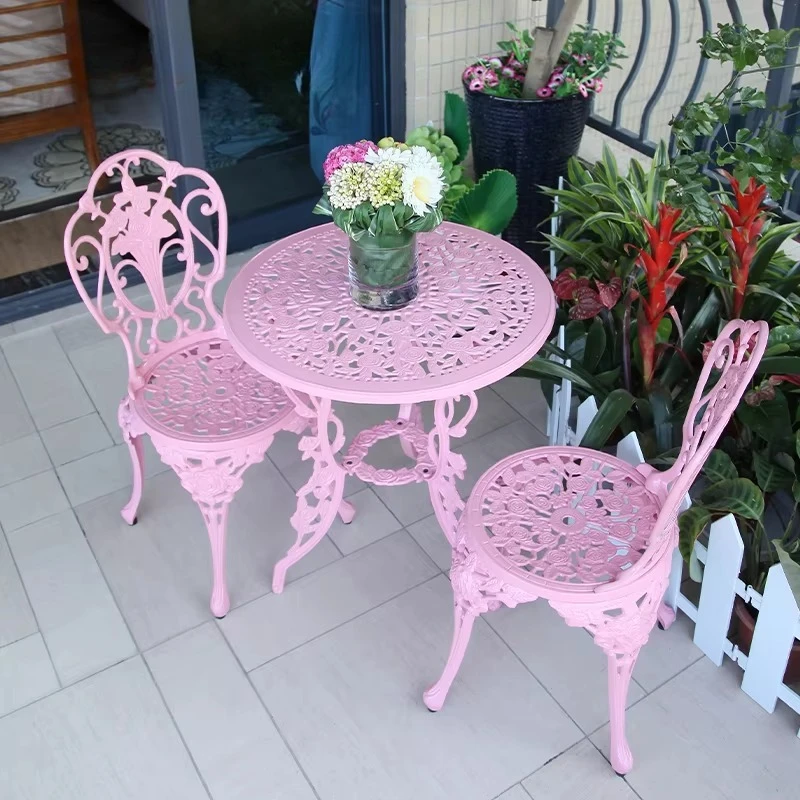 Outdoor European Design Metal Rose Pattern Table and Chair Furniture Set for Courtyard and Park