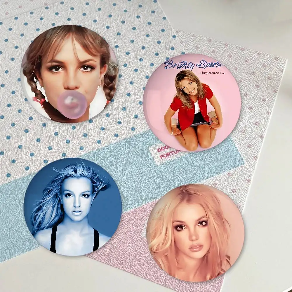 I Love B-Britney S-Spears Premium Tinplate Round Lapel Pins: Cute Badge Brooches For Shoulder Bag Accessories, Souvenir Gifts