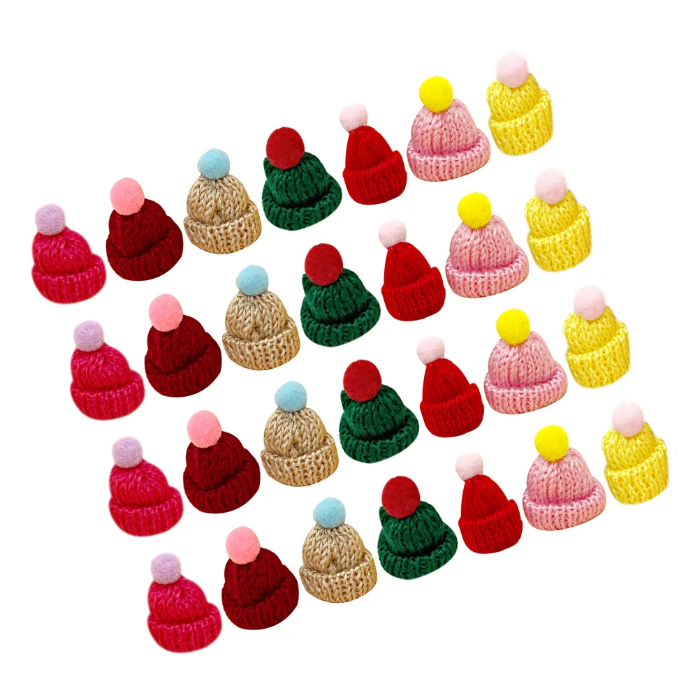 

60PCS Christmas Mini Knitting Hats Hat DIY Craft Knitting Hats Decoration Mini Christmas Hats Mini Xmas Knit Hats