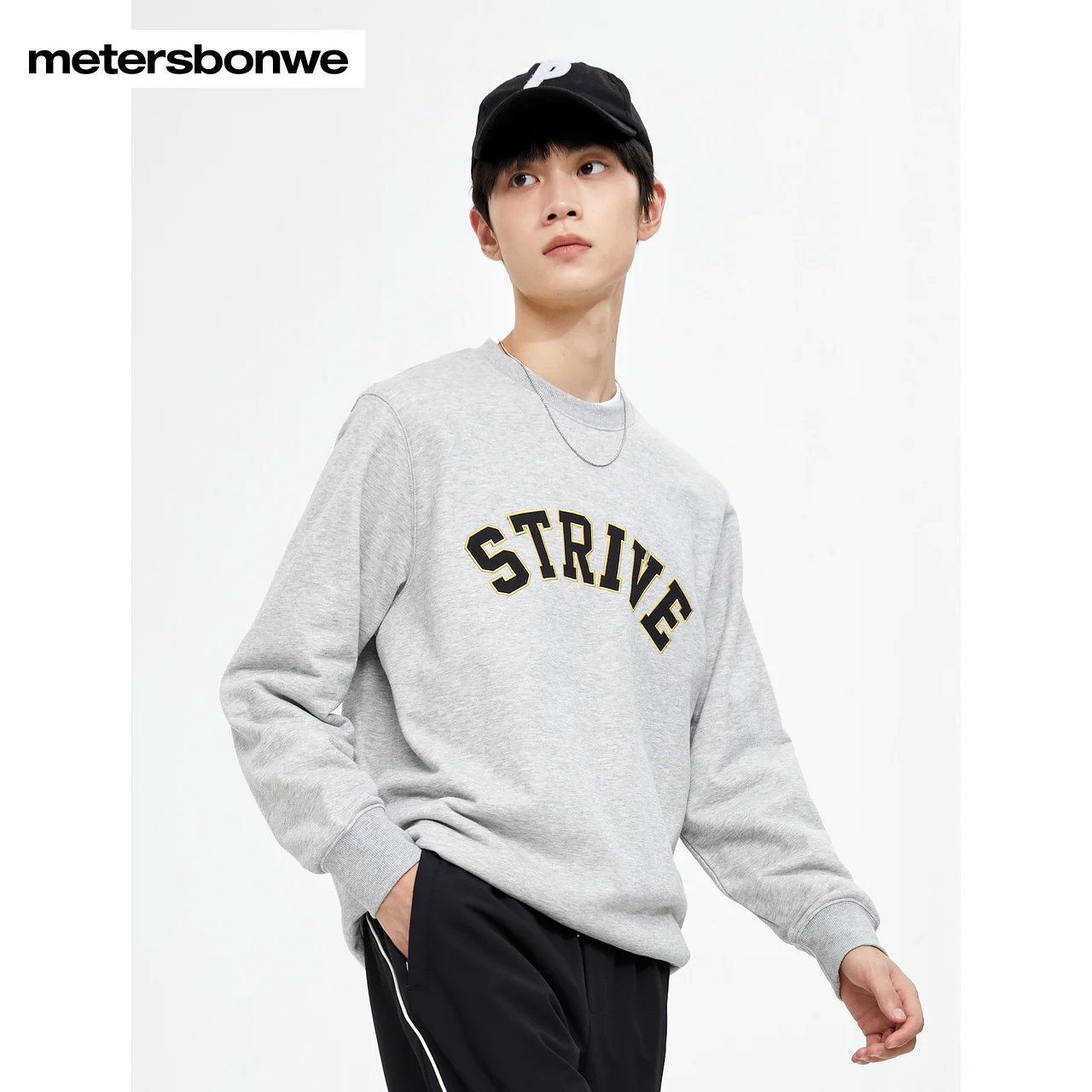 Metersbonwe-Men's Monogrammed Commuter Hoodie Basic Round Neck Fit Version Pullover Retro Campus Preppy Style Spring Autumn