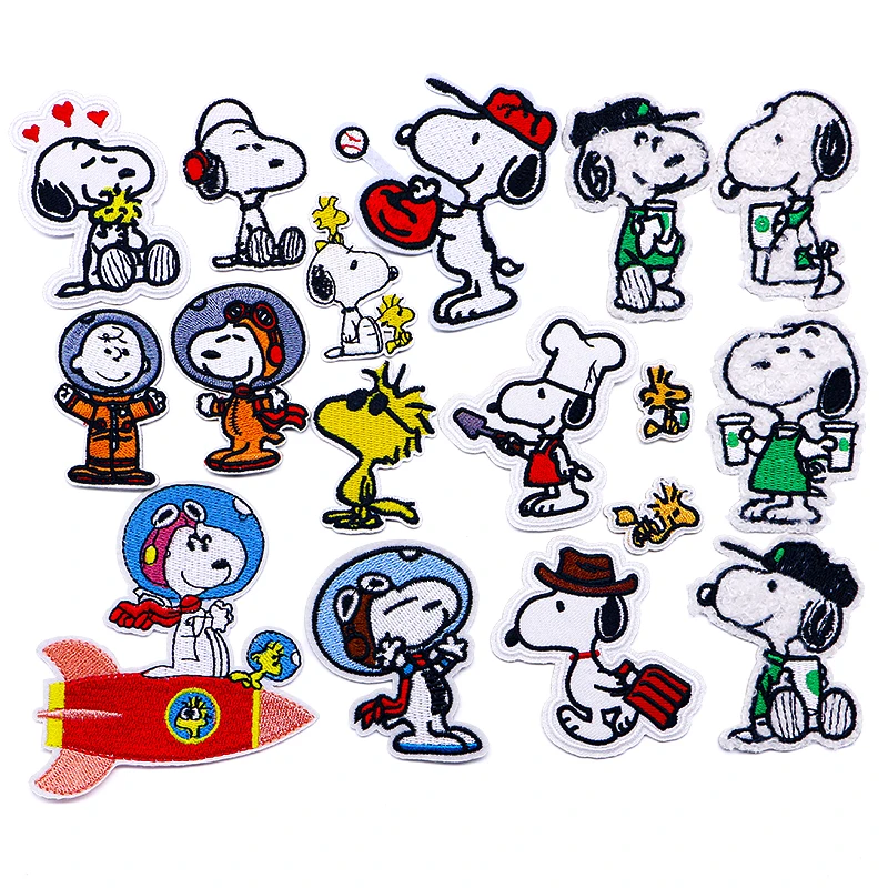 

MINISO Cute Snoopy Dog Car Heart-shaped Icon Embroidery Applique Patches For Clothing DIY Iron on Patch on the stickers