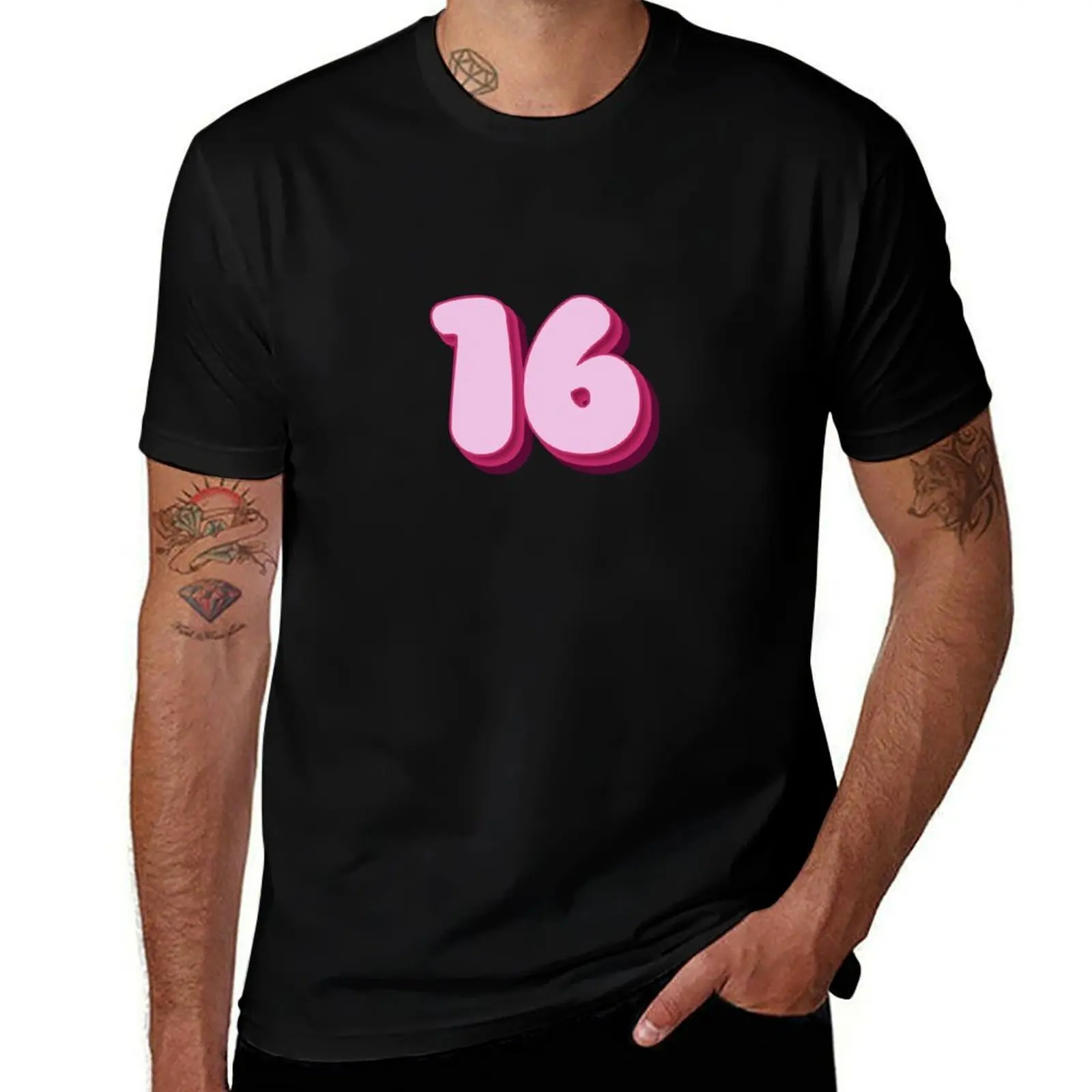 

Number Sixteen - 16 - Sixteen Years Old - Teens Pale Pink Hot Pink Magenta Typography Age Retro Sixteenth Birthday Vinta T-Shirt
