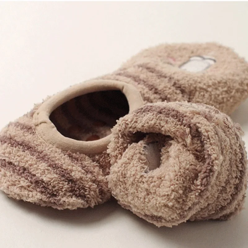 Fall/Winter Floor Socks Warm Non-slip Stockings Indoor Yoga Socks Low Calf Slipper Women Cute Hedgehog Home Hosiery Xmas Gifts