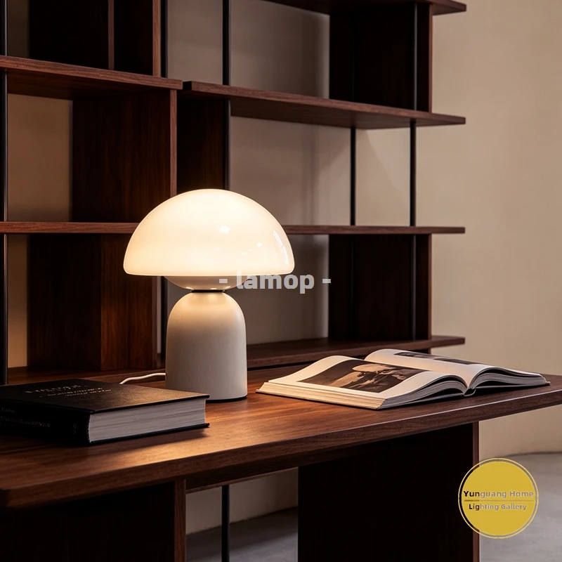 Murano Glass Mushroom Cove Table Lamp California West Coast Bedside Lamp 3 Color Soft Warm Light for Marble Side Table Resort