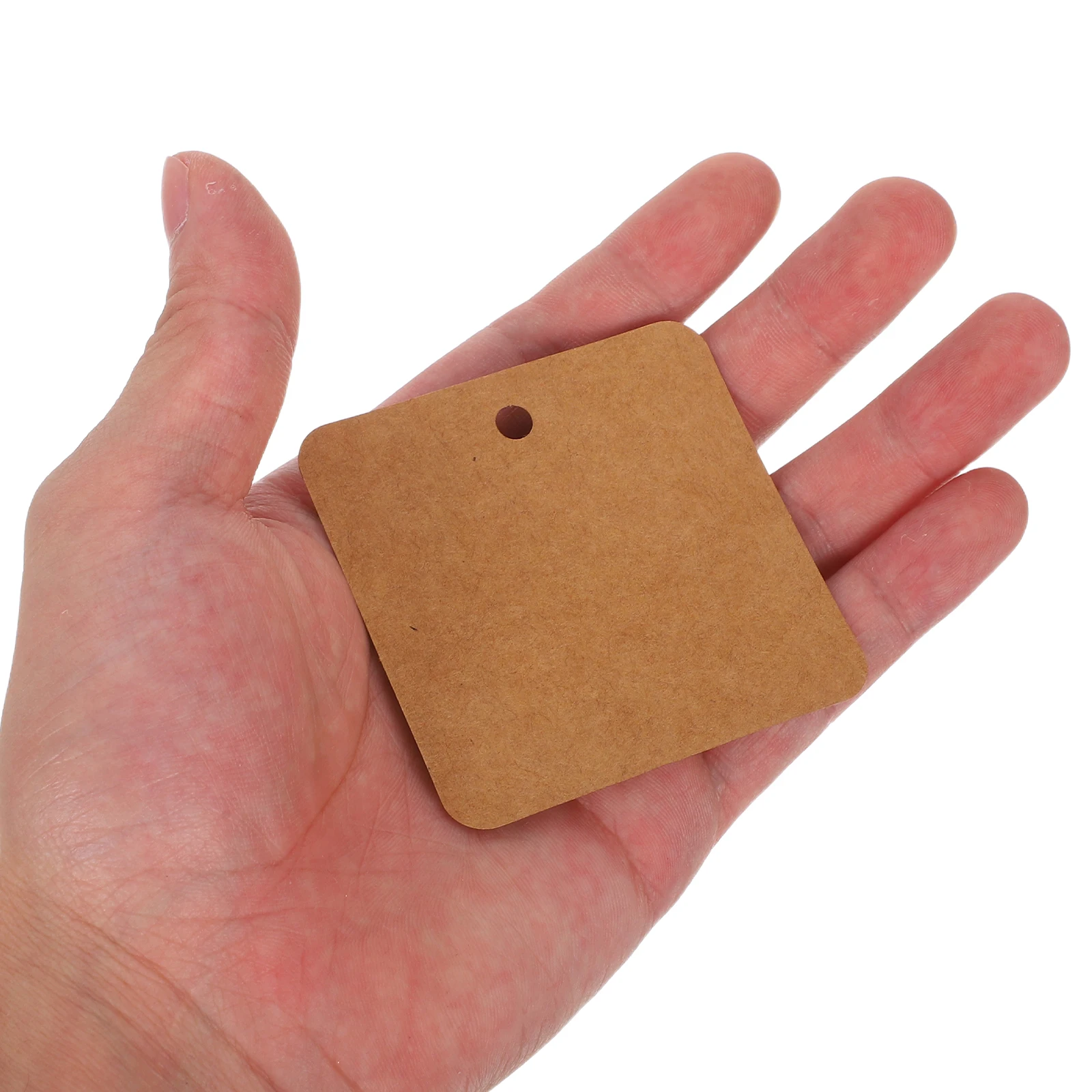 200pcs 6*6CM Kraft Gift Tags Paper Present Tags With Strings Blank Hang Labels For Diy Projects Clothing Price Labels Jewelry