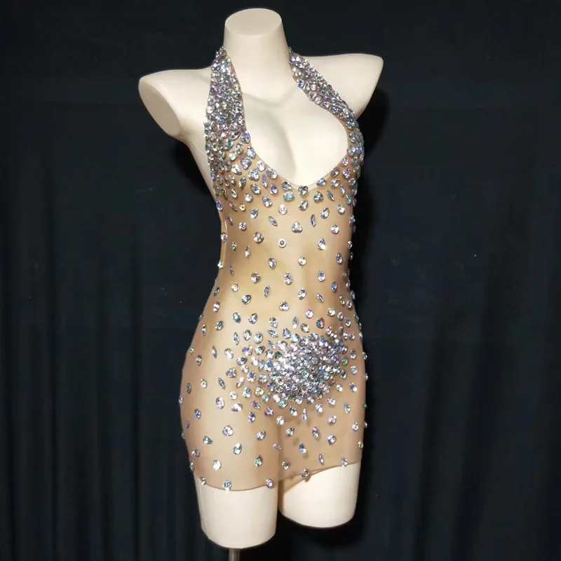 Abito da discoteca estivo con diamanti lucidi primaverili Abito da ballo con frange di strass con scollo a V Senza maniche Vestido De Mujer Para Bodas Invitada