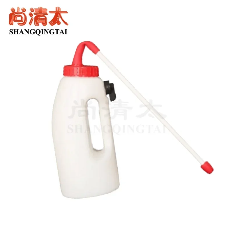 

2.5 L Calf Feeding Bottle Oral Calf Drencher for Cattle Speedy Drencher with Probe Innovative Cattle Drencher