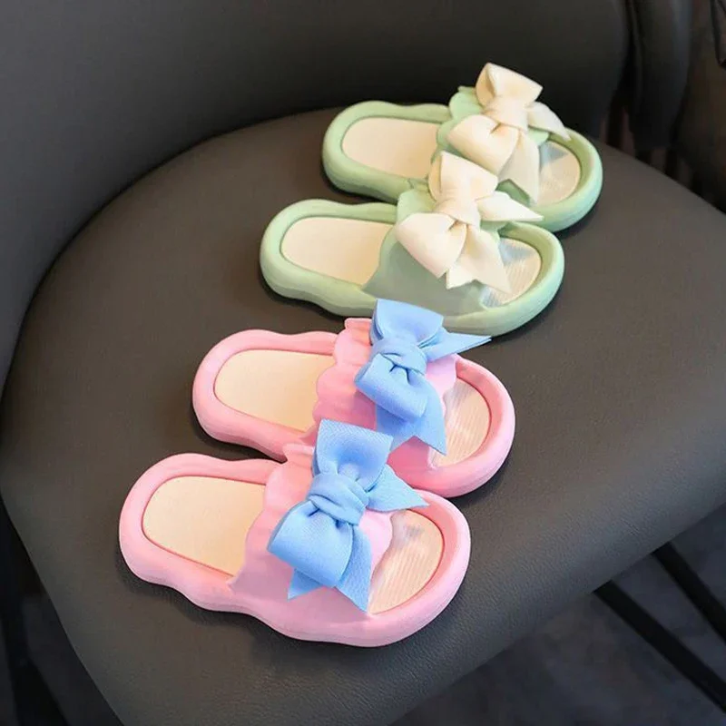 Children Slippers Girls Wearing Soft Soled Slippers Outside Cute Bow Anti Slip Bathroom Slippers Contrast Color Kid Slippers