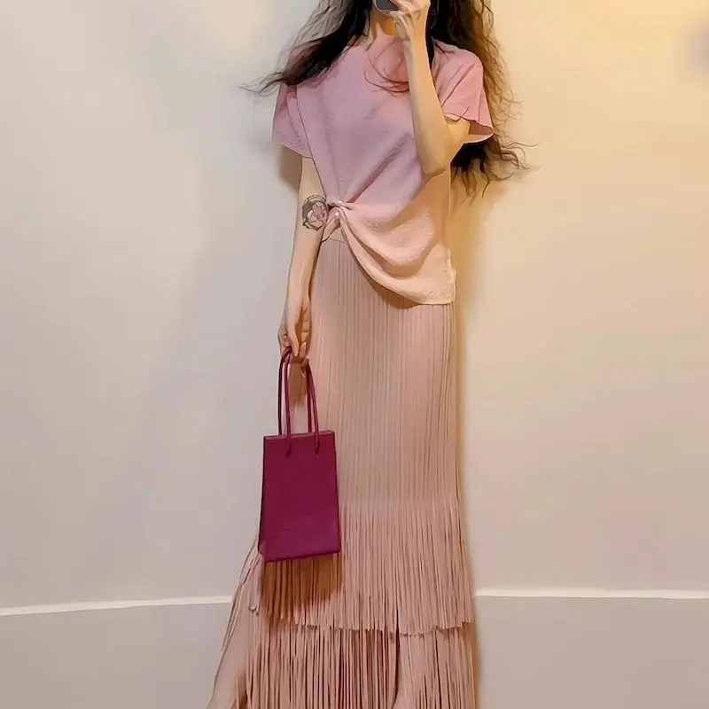 Fashion Skirts Sets for Women Summer Trend Design Gradient Color Short Sleeved T-shirt and High Waist Slimming Skirt 2 Piece Set