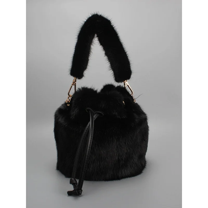 Mink Fur Bag Women'S Plush Lucky Bag Drawstring Shoulder Bags Designer Luxury Crossbody Bag Autumn Winter Chain Underarm Bag