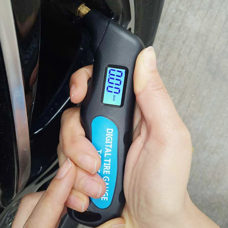 EAFC Portable LCD Digital Car Tyre Air Pressure Meter Car Tire Gauge Manometer Barometers Tester with Battery for Car Truck Moto