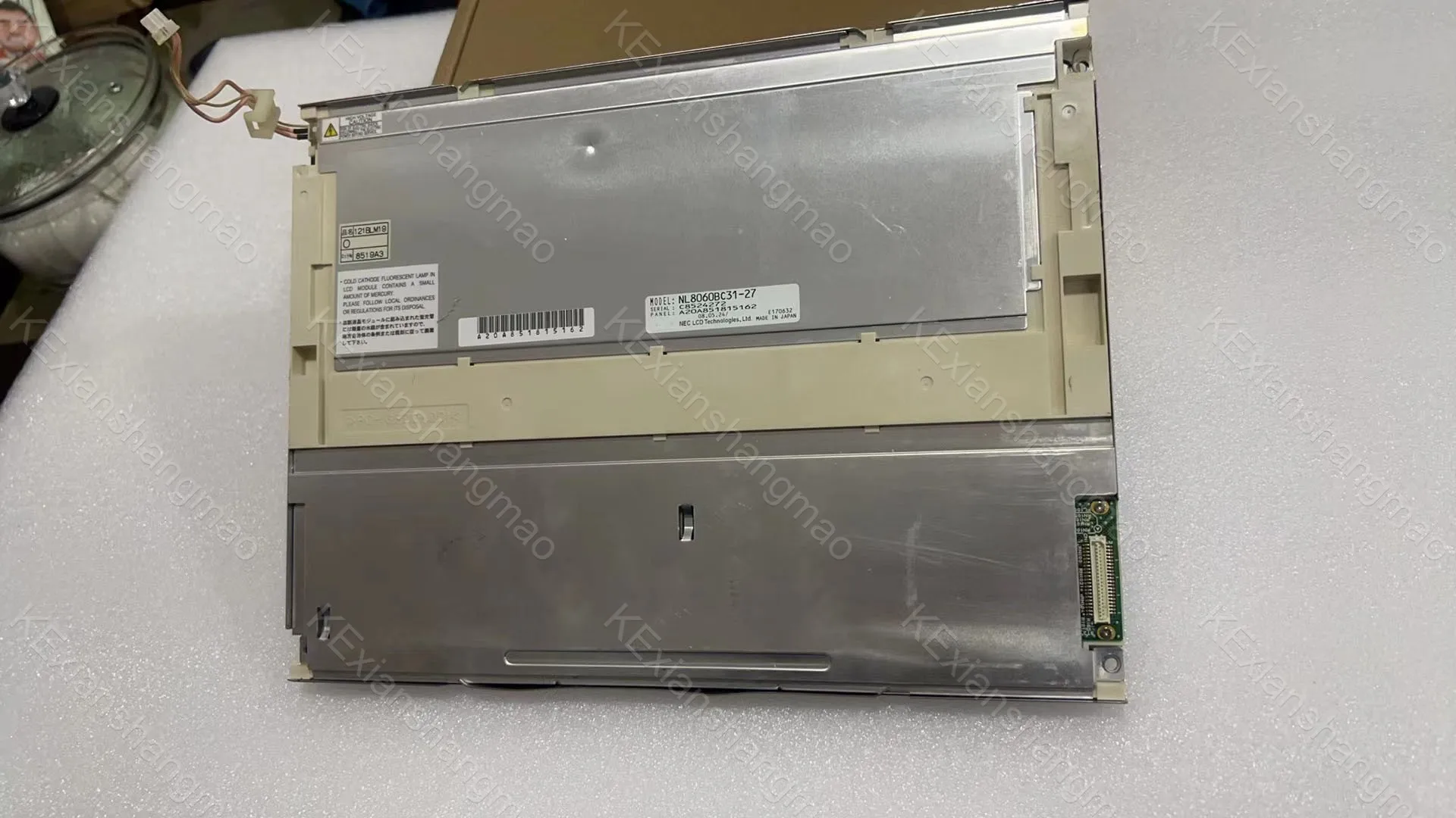 

Оригинальный б/у 90% новый NL8060BC31-27 NL8060BC31-17 тест показывает нормальный