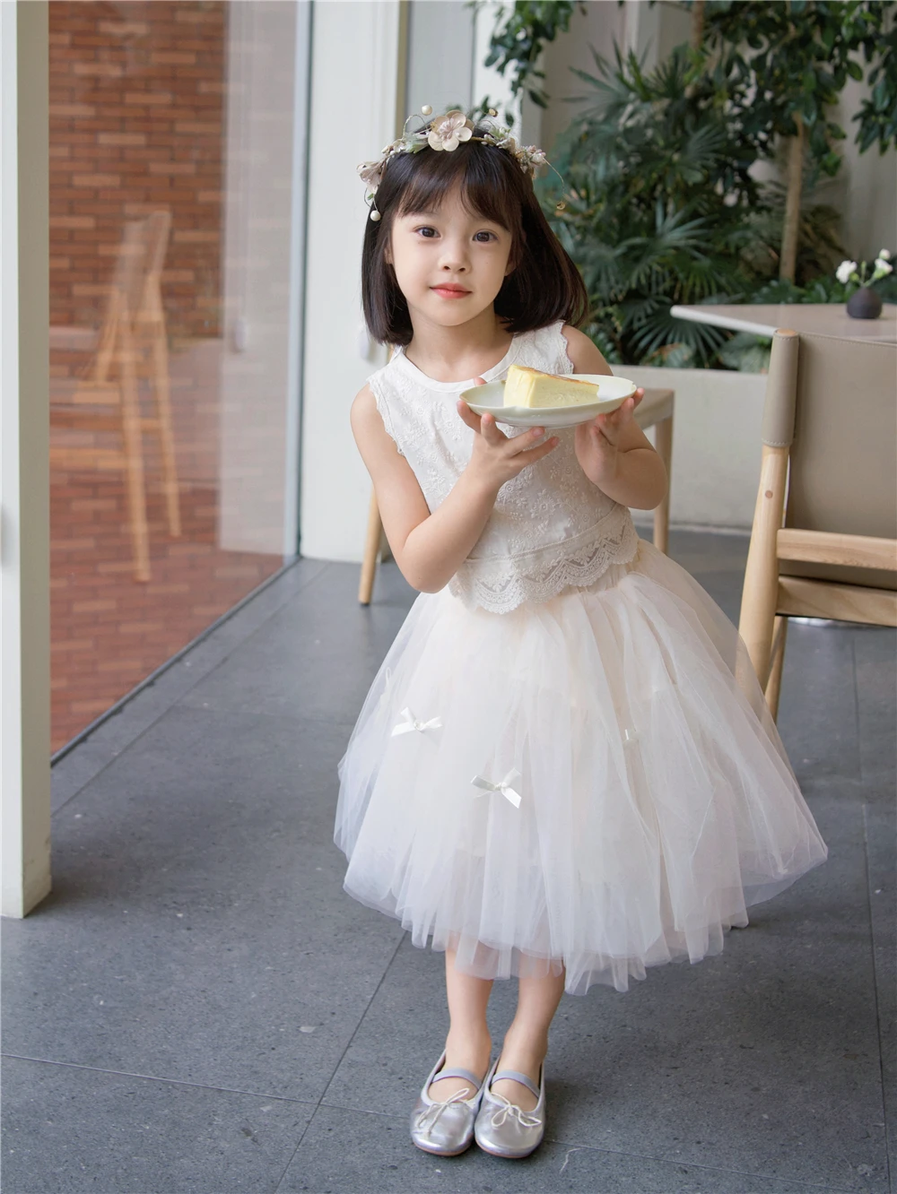 プリンセススタイルの純綿ベストとスカートセット、女の子用、レース刺繍入り、春夏用、ハーフボディバタフライノットスカート