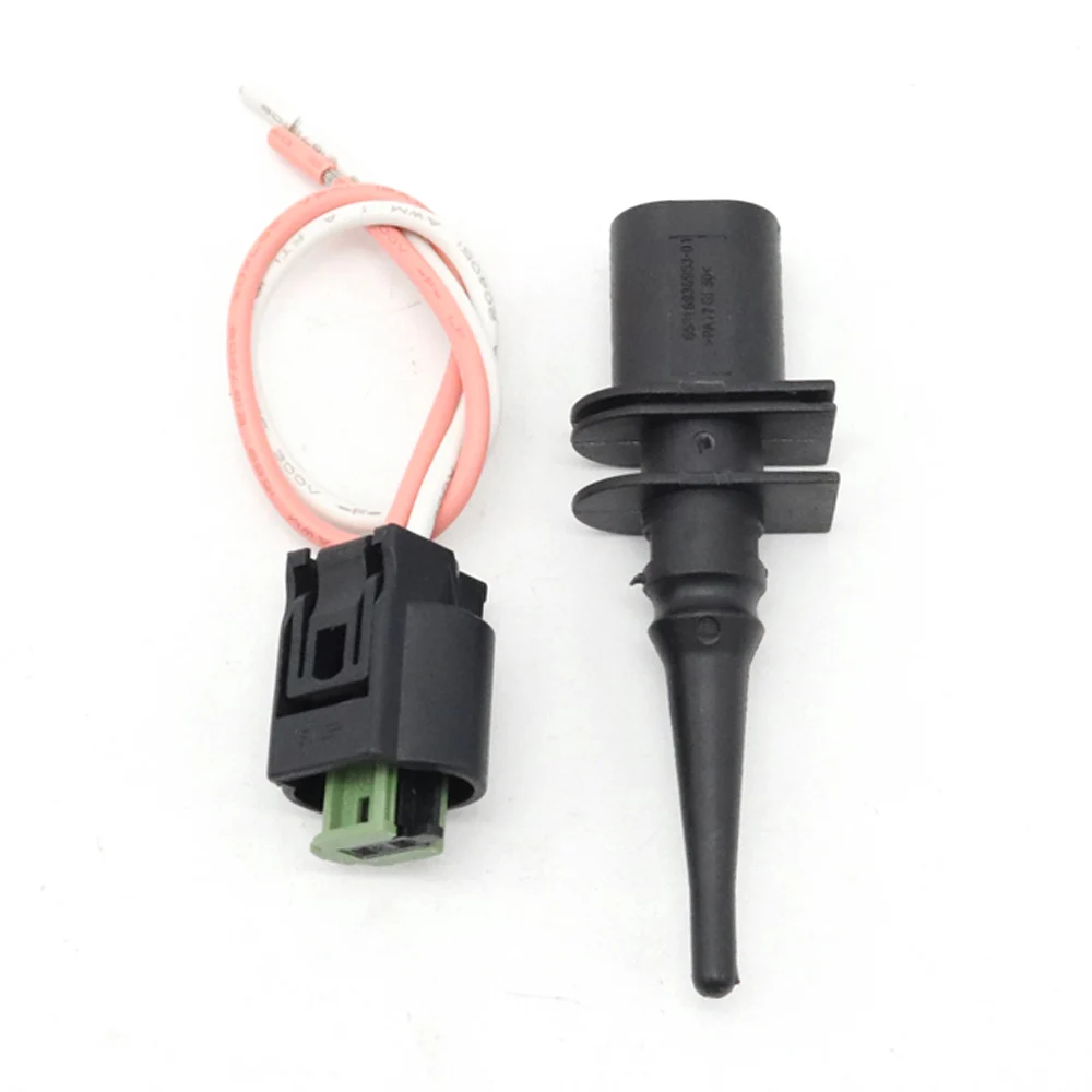 

Outer Ambient Air Temperature Sensor Connector With Plug Pigtail For BMW 1 3 5 7 Series X3 X5 Z4 Z8 E39 MINI Cooper R50 R55 R56