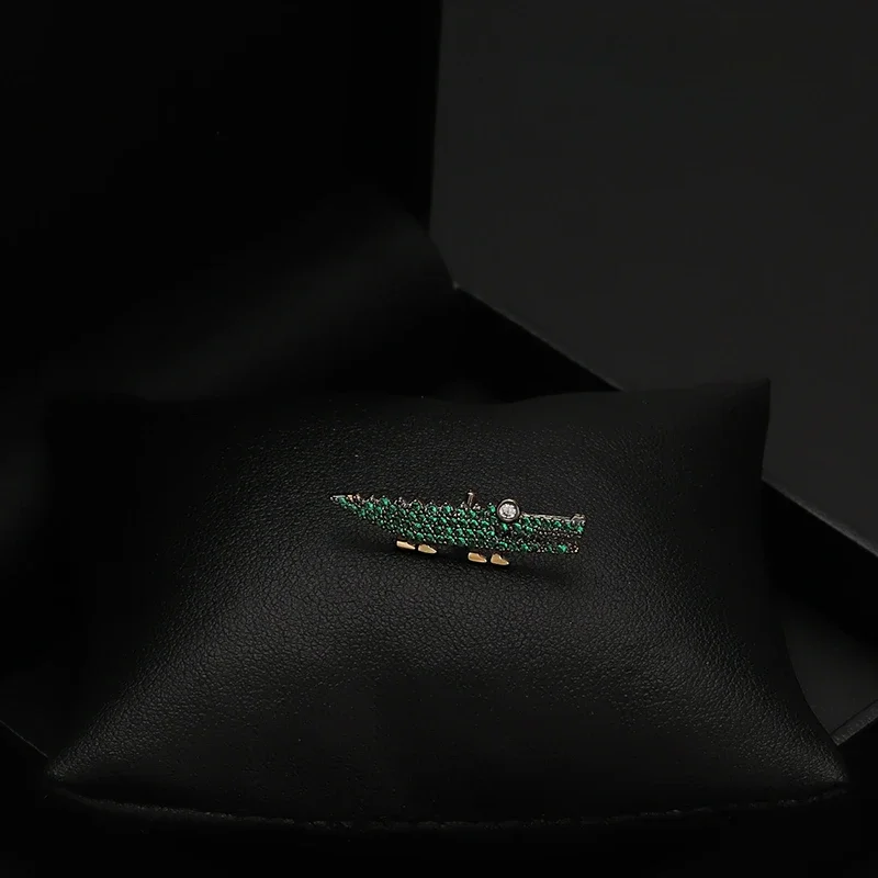 Men's Luxury Brooch Corsage Animal Series Green Crocodile Small Collar Pin Shirt Coat Suit Accessories Badge Jewelry Buckle 6051