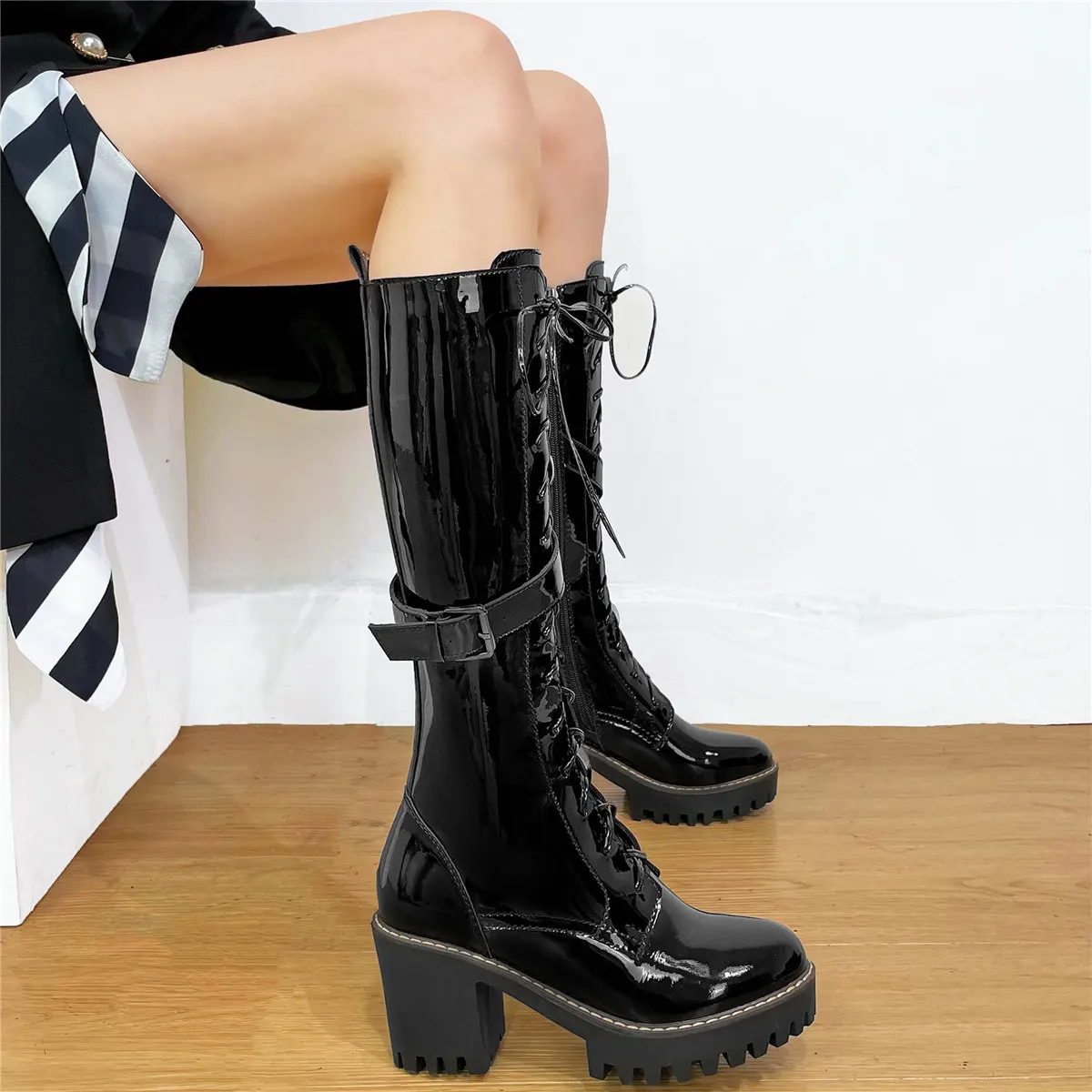 

Black Women Lace Up Genuine Leather High Heel Knee High Motorcycle Boots Female Winter Thigh High Platform Pumps Casual Shoes