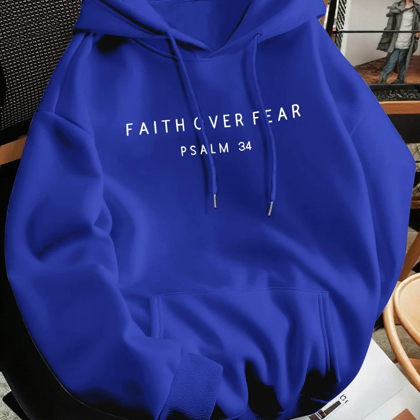 Men's simple letter print hooded sweatshirt - Everyday casual commuting top - Comfortable and relaxed for daily wear