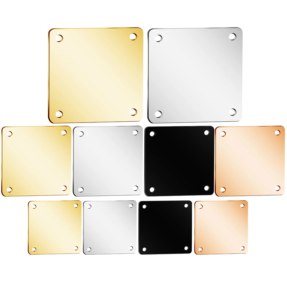 30 قطعة/الوحدة شعار مخصص مربع العلامات شخصية أربعة ثقوب الملابس التسمية لوحة معدنية البولندية قلادة مجوهرات من صلب لا يصدأ
