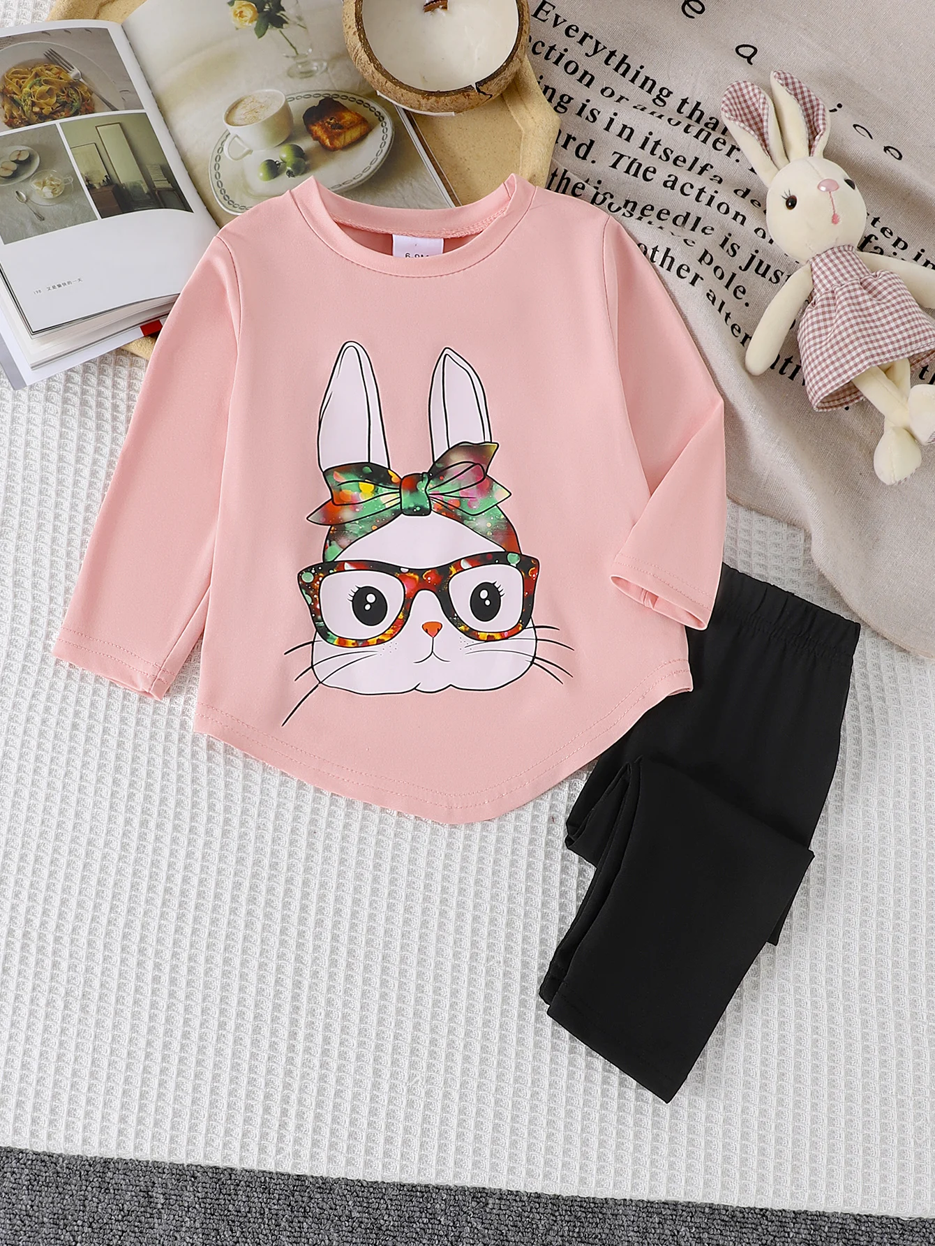 

2PCS Autumn New Style For Girls And Babies, Comfortable, Sweet And Cute, Printed Bunny Pattern Top + Trousers