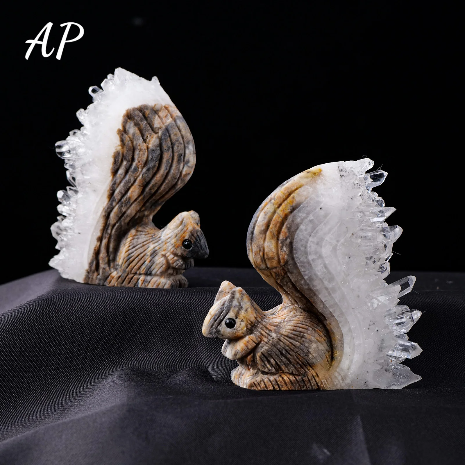 

1PC Natural Crystal Clear Quartz Cluster Squirrel Hand Carved Crafts Healing Stone Cute Citrine Cluster Animal Figurine