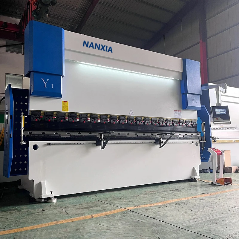 High Precision WE67K Electro-hydraulic Servo CNC Press Brake Bending Machine for Metal Sheet Processing