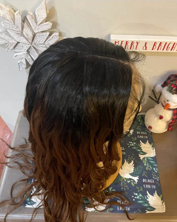 لينة طويلة موجة المياه الباروكات أومبير الشوكولاته البني الاصطناعية الدانتيل الباروكات الأمامية 13*4HD الدانتيل الشفاف شعر مستعار علوي على التخليص بيع #5