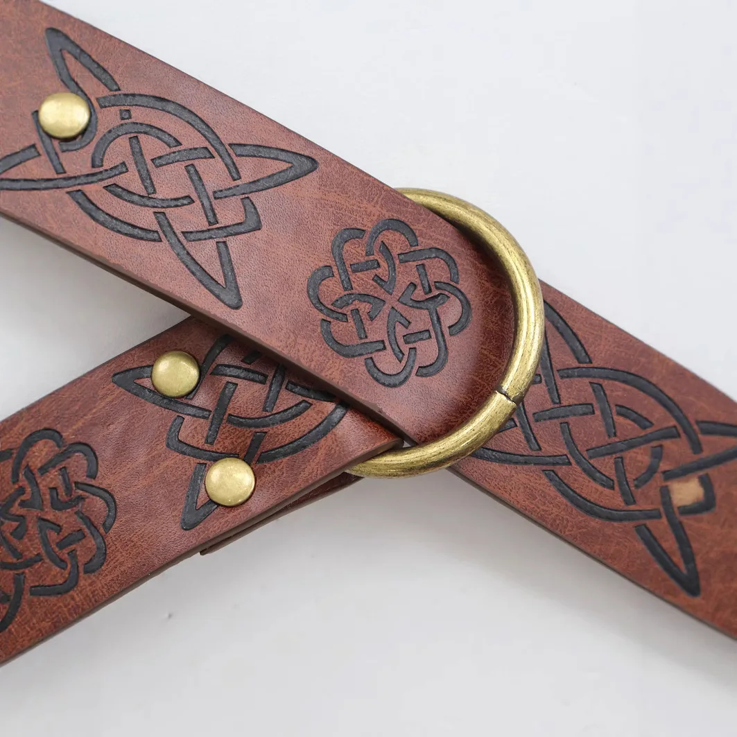 التجارة الخارجية في العصور الوسطى مشد فارس الهيكل الأوروبي والأمريكي. زي عطلة كرنفال الهالوين القديم من Steampunk