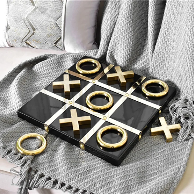 Luxury XO Chessboard Decoration Piano Paint Craft Electroplating Alloy Chess Parent Child Interaction Leisure Board