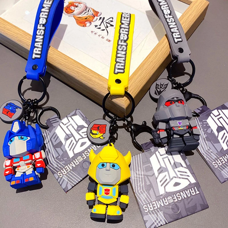 Cartoon Transform Shape Robot Toy Doll Keychain Cute Exquisite Cool Resin Mechanic Robot Key Chain Men Women Car Bag Charm Gifts