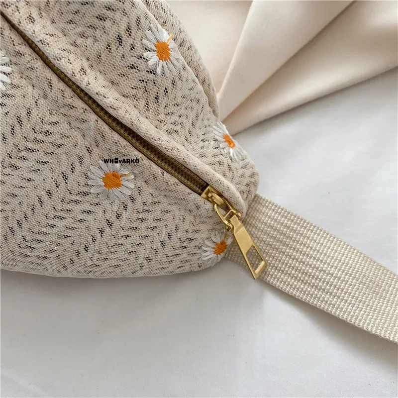 Women's Waist Bag Straw Woven Ladies Shoulder Crossbody Bags Summer Pack Fashion Phone Female Chest Bag Lace Daisy Handbags