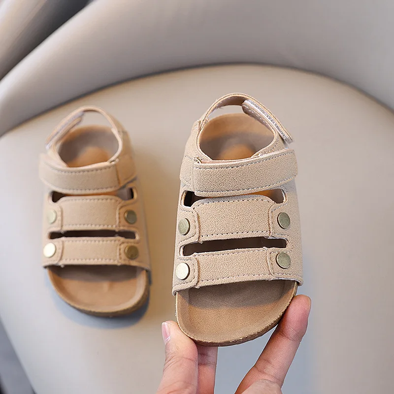 

2026 Summer Kids Sandals for Boys Soft Non-Slip Beach Shoes First Walkers Soft Sole Sandals for Toddlers Aged 2-6 Years