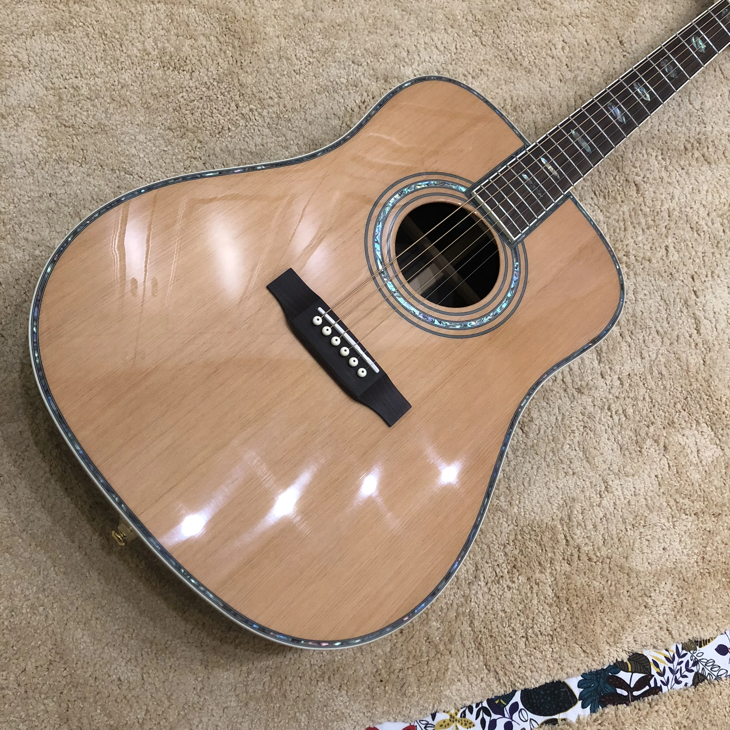 Solid Cedar Acoustic Guitar 41 Inches D Type 45 Rosewood Fingerboard and Body Guitar