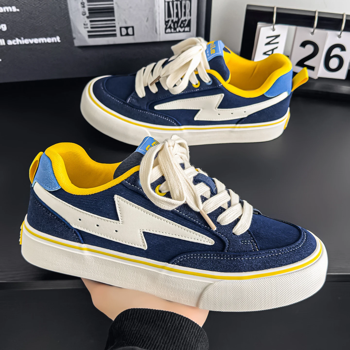 Quickly Step Men's Low Top Canvas Shoes Spring 2026 Casual Sports Trendy Versatile Breathable round Toe Flat Heel Rubber Sole