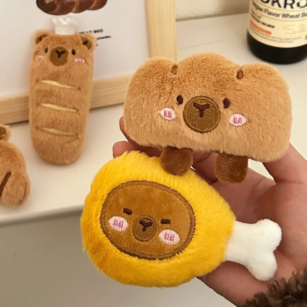 Nouveau Capybara pain en peluche porte-clés créatif doux sac à dos pendentifs sac décor Foodie thème Foodie sac pendentif cadeaux d'anniversaire