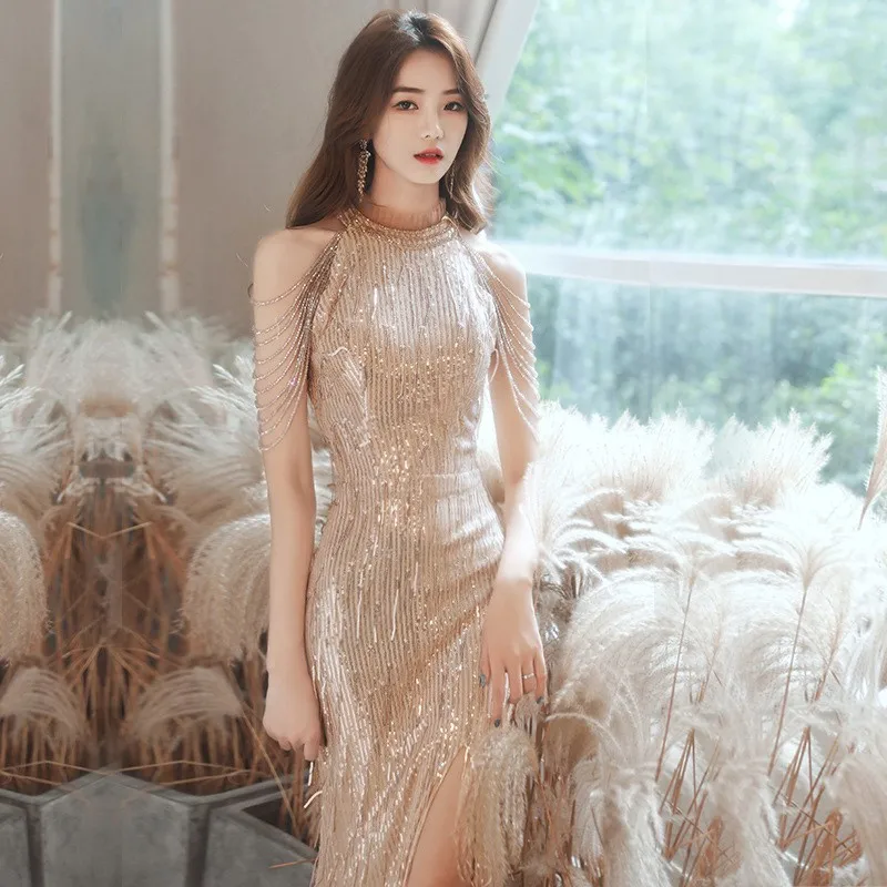 

The golden banquet style host's fishtail dress is a new
