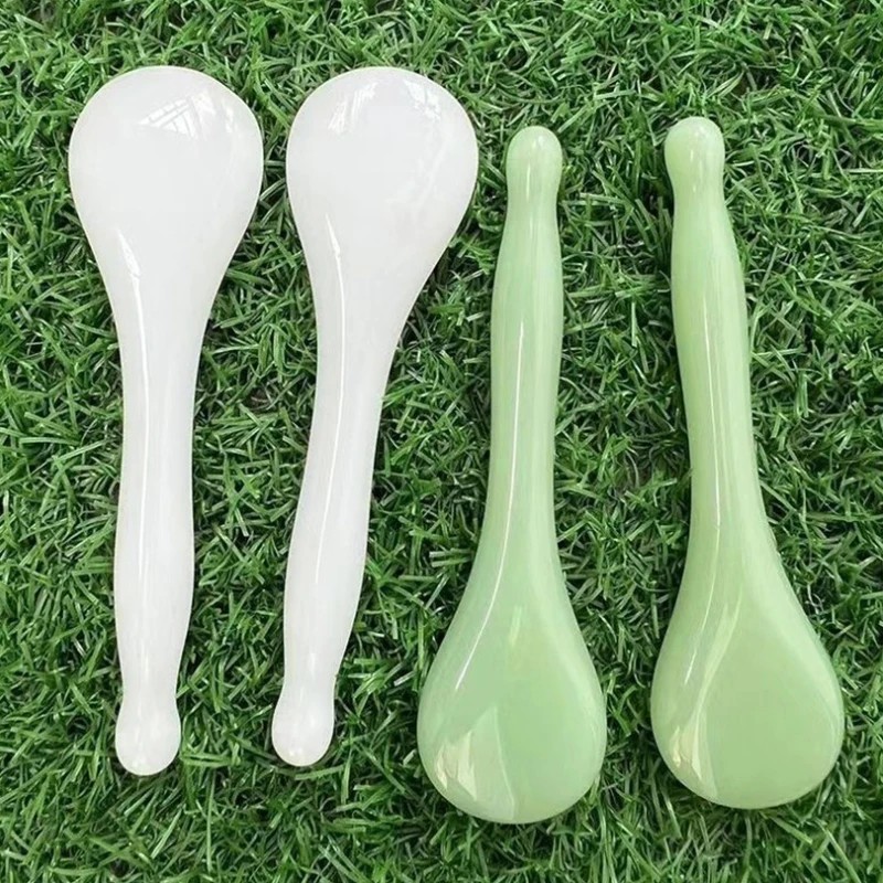 2026 الخريف الطبيعي اليشم عصا تدليك الوجه العين الوخز كشط أداة تصميم مريح للبالغين صالون تجميل المنزل الأخضر