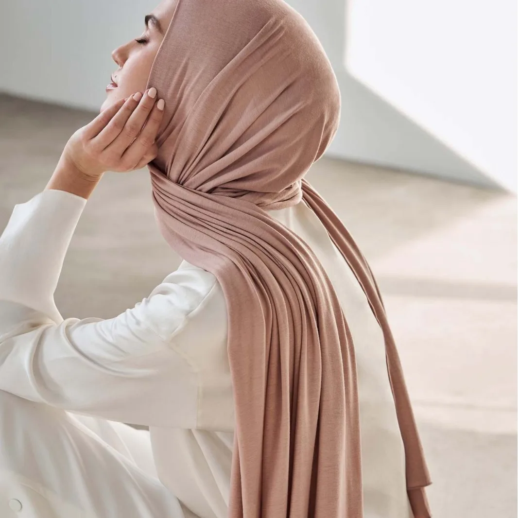 Luxe Zachte Dunne Moslim Hijab Sjaal Vrouwen Lange Effen Kleur Hoofd Wrap Voor Vrouwen Hijaabs Sjaals Dames Moslim Sluier Jersey Hijaabs