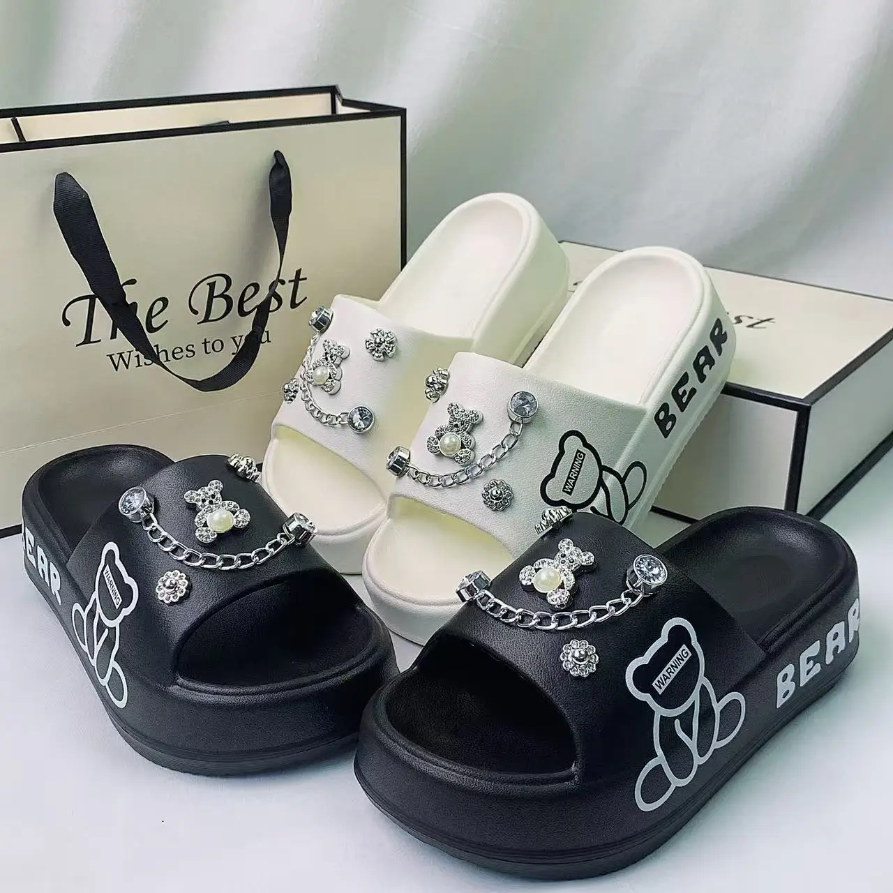 2025 Thick-Soled Eva Slippers for Women, Cute Silver Bear Set, Soft and Comfortable, Height-Increasing, Suitable for Shopping, Beach, and Seaside Wear