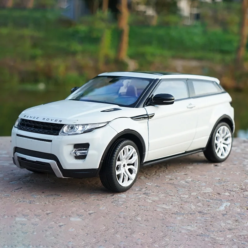 1:24 Scale Diecast Alloy Range Rover Evoque Off-road Vehicle Toys Cars Model Classics Adult Collectible Souvenir Gifts Display