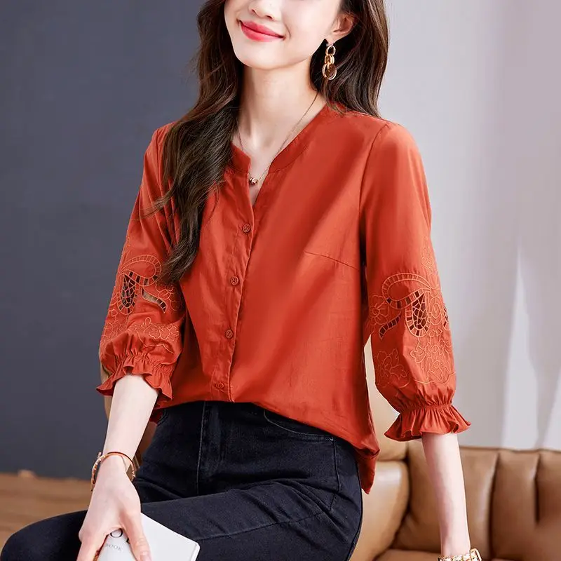 

Fashion O-Neck Embroidery Hollow Out Flare Sleeve Blouses Women's Clothing 2024 Autumn New Loose Office Lady Tops Chic Blouses