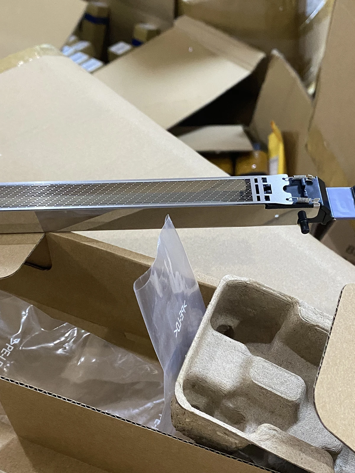 

Charge Corona Unit for Konica Minolta C6500 C5501 C6000 C6501 C7000 Corona Grid