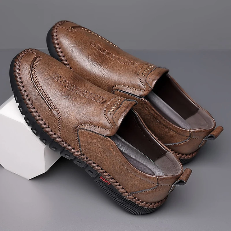 Mocassins légers en cuir PU pour hommes, chaussures d'affaires, baskets britanniques en une étape, basses, décontractées, à la mode, pour le travail