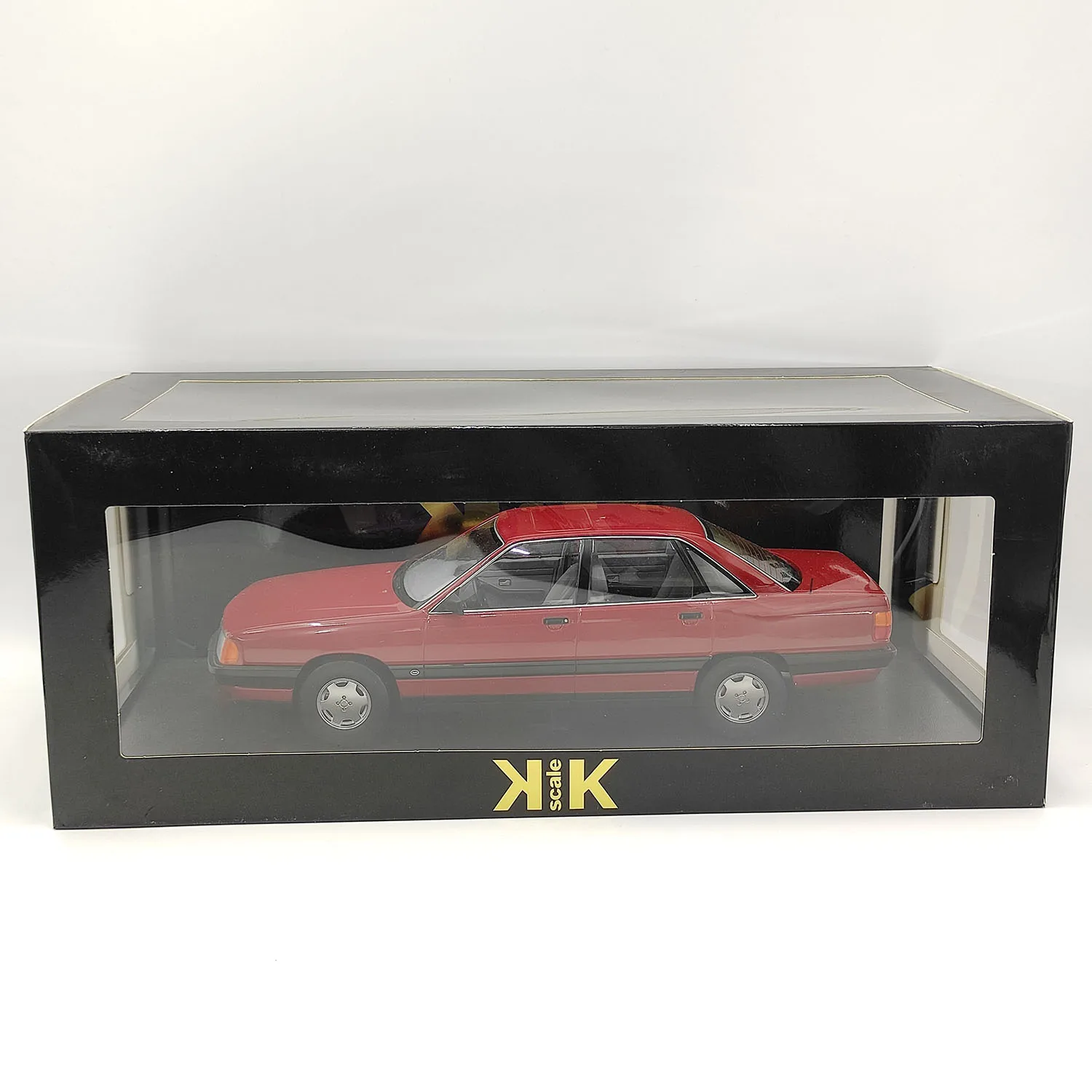

Flaws Diecast 1:18 Scale KK 1989 AUDI 100 C3 Police Car Alloy Car Model