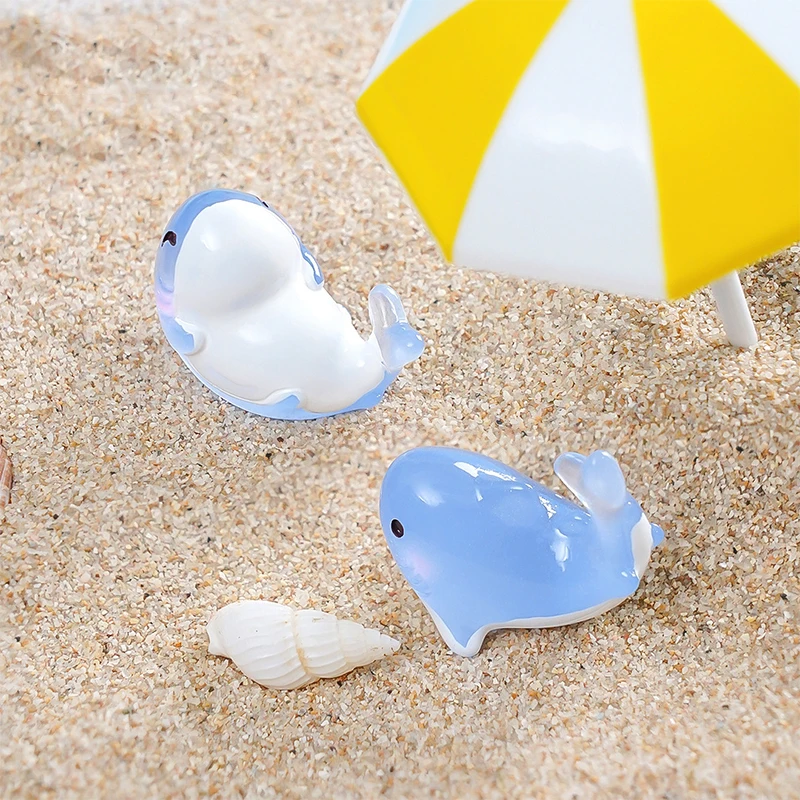 Micro Landscape Creative Glow-in-the-dark Cute Little Shark Figurine Landscaping Diy Decorations Home Desktop Ornaments