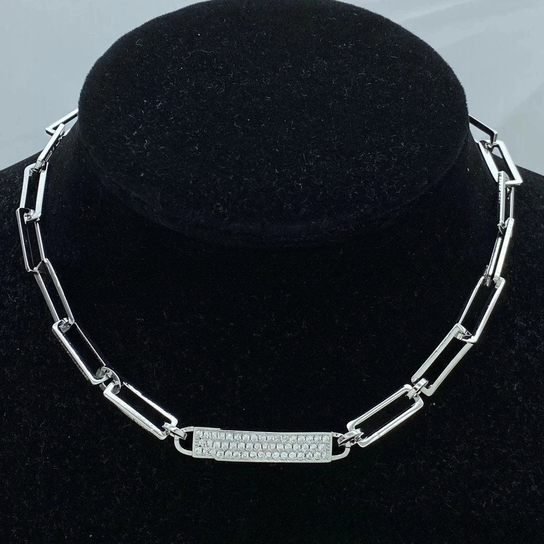 

2025 Women’s Bestseller Fashion Choker, Luxury Retro Vibe & One-of-a-Kind Design