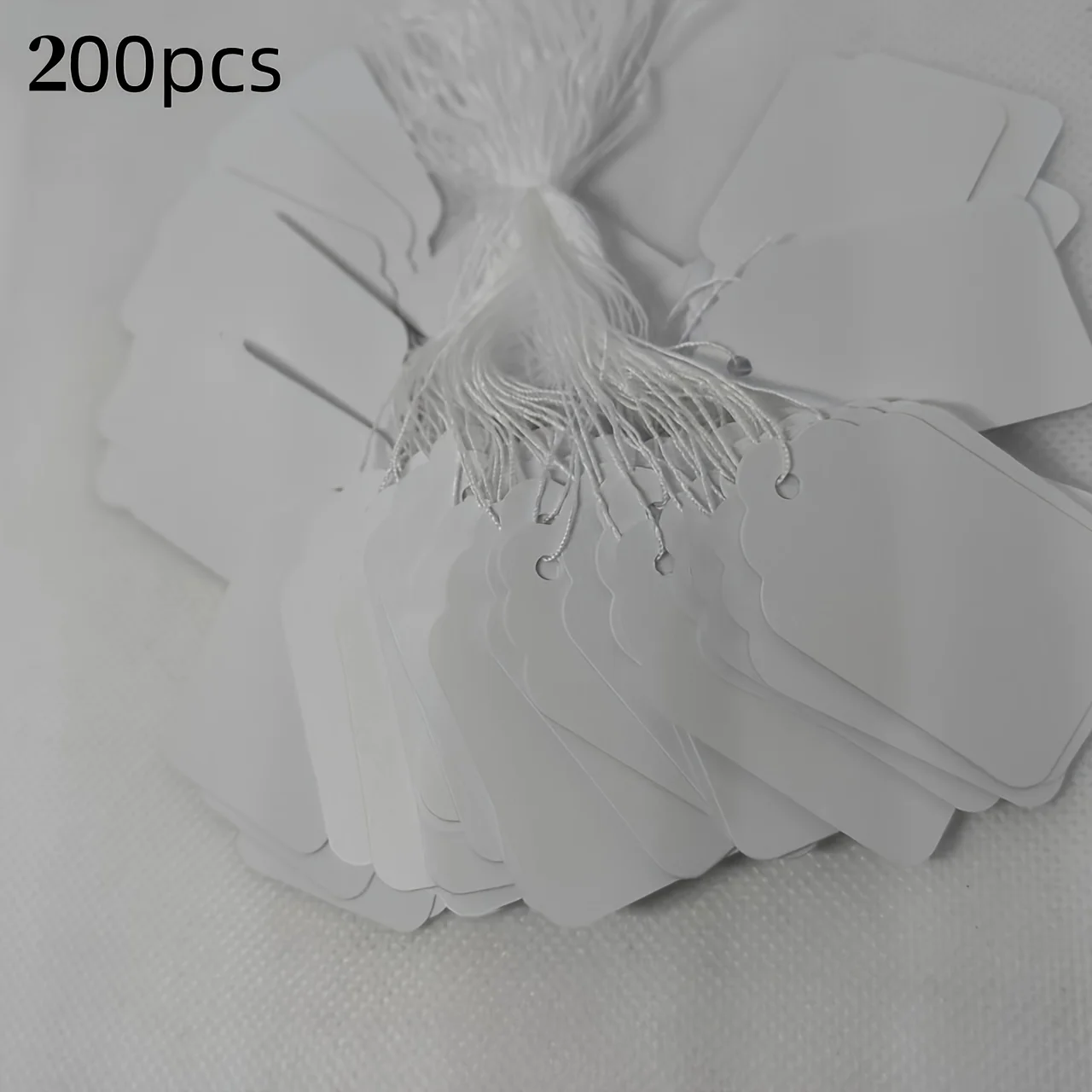 200pcs Price Tags, Easy to Write, Blank Price Stickers Versatile Products, Wedding Party Paper Labels Gift Tags, Mini Objects