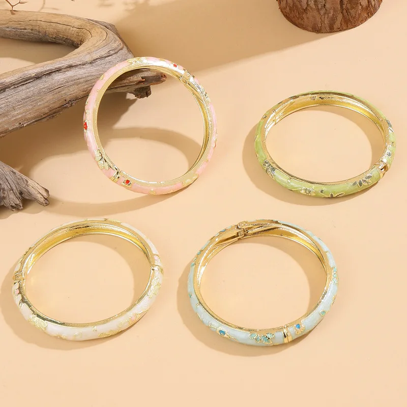 Vintage Metal Enamel Drip Oil Bangle Bracelet, Tiny Scattered Flower Pattern Retro Bracelet for Women Jewelry Gift